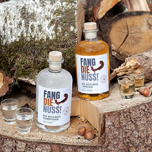 Fang die Nuss! | 3er Box Haselnuss Schnaps + Likör + Holzkiste | 1L Alkohol Geschenke Set | Geprüft von Eichhörnchen aus der Region | Probierset Nusskasten | 2x 0,5l