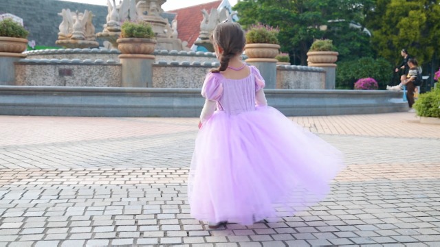 Amazon Cqdy ラプンツェル ドレス 子供 プリンセスドレス 塔の上のラプンツェル ディズニー姫ドレス キッズコスチューム 女の子ワンピース キッズドレス コスプレ衣装 発表会 ハロウィン 誕生日 クリスマスプレゼントに最適 100cm キッズコスチューム おもちゃ