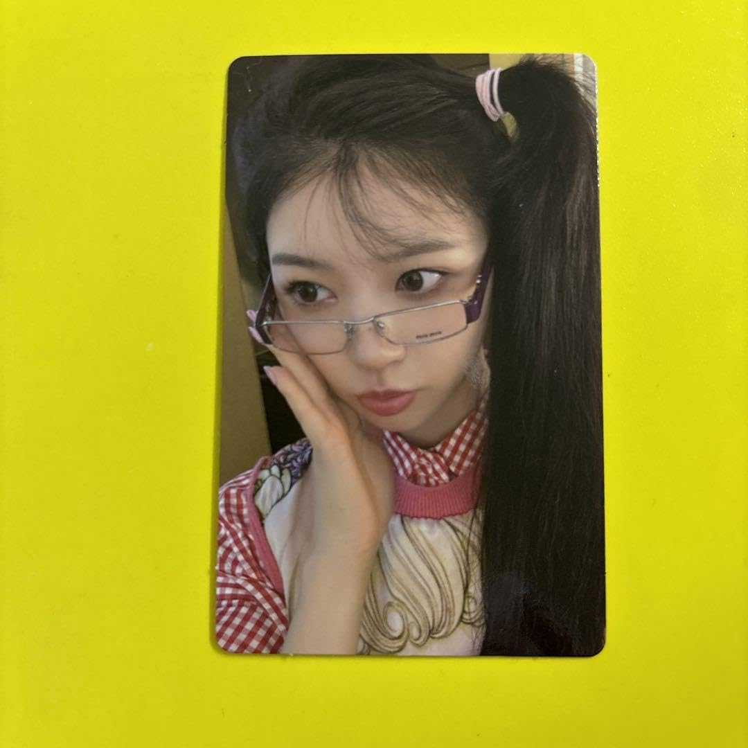 Amazon.co.jp: モカ illit トレカ global特典 super real me : おもちゃ