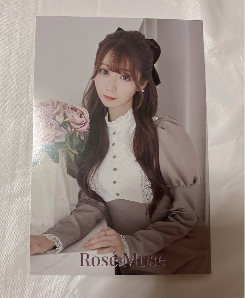 Rosé Muse ロゼミューズ ロゼミュ 大谷映美里 みりにゃ イコラブ 大谷映美里さん完全監修】コスメがたっぷり入るRosé Muse(ロゼ