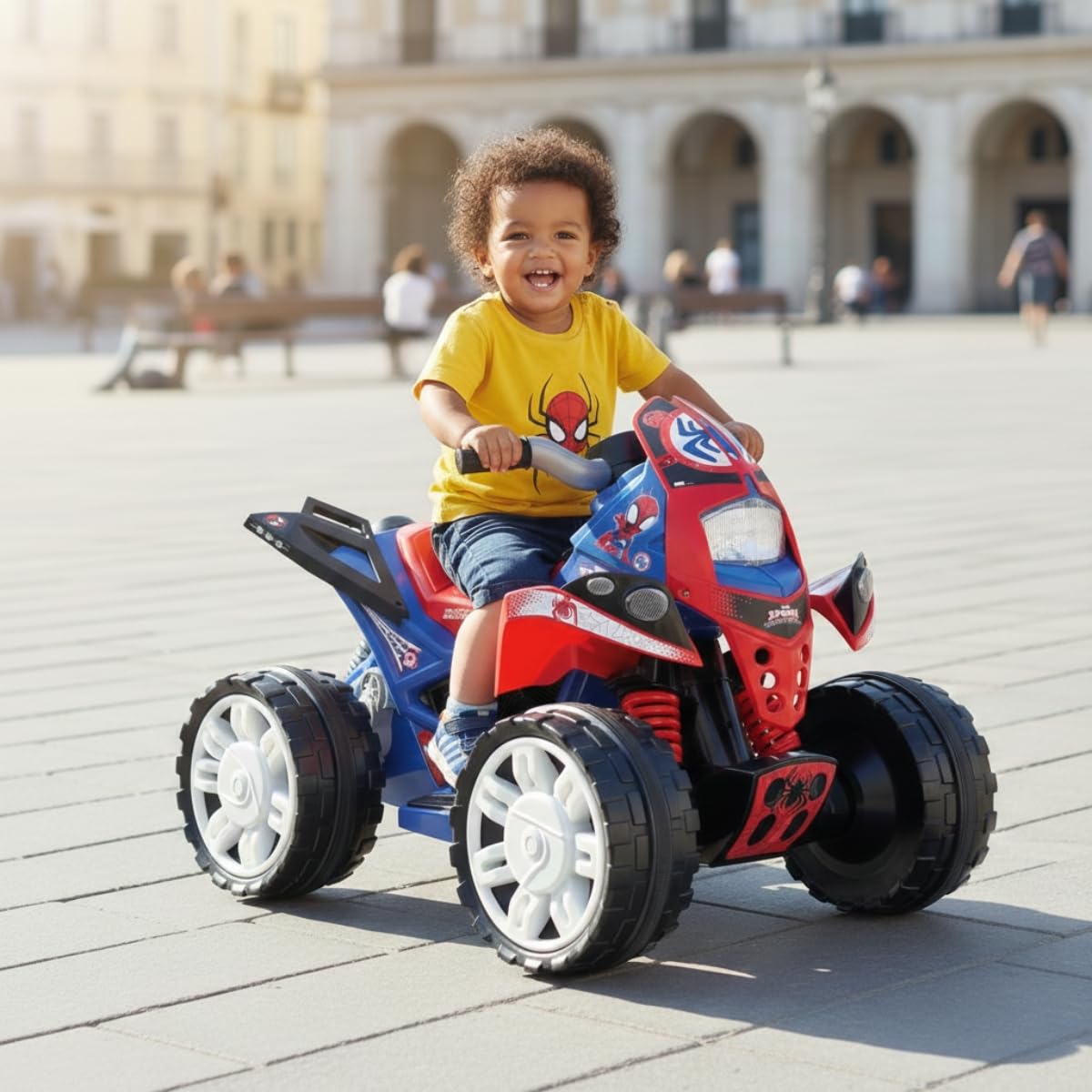 INJUSA - Quad elektryczny The Beast Spiderman, dla dzieci od 2 do 4 lat, akumulator 12 V, pedał przyspieszenia, bieg wsteczny i plastikowe koła, maksymalna prędkość 6 km/h, kolor niebieski