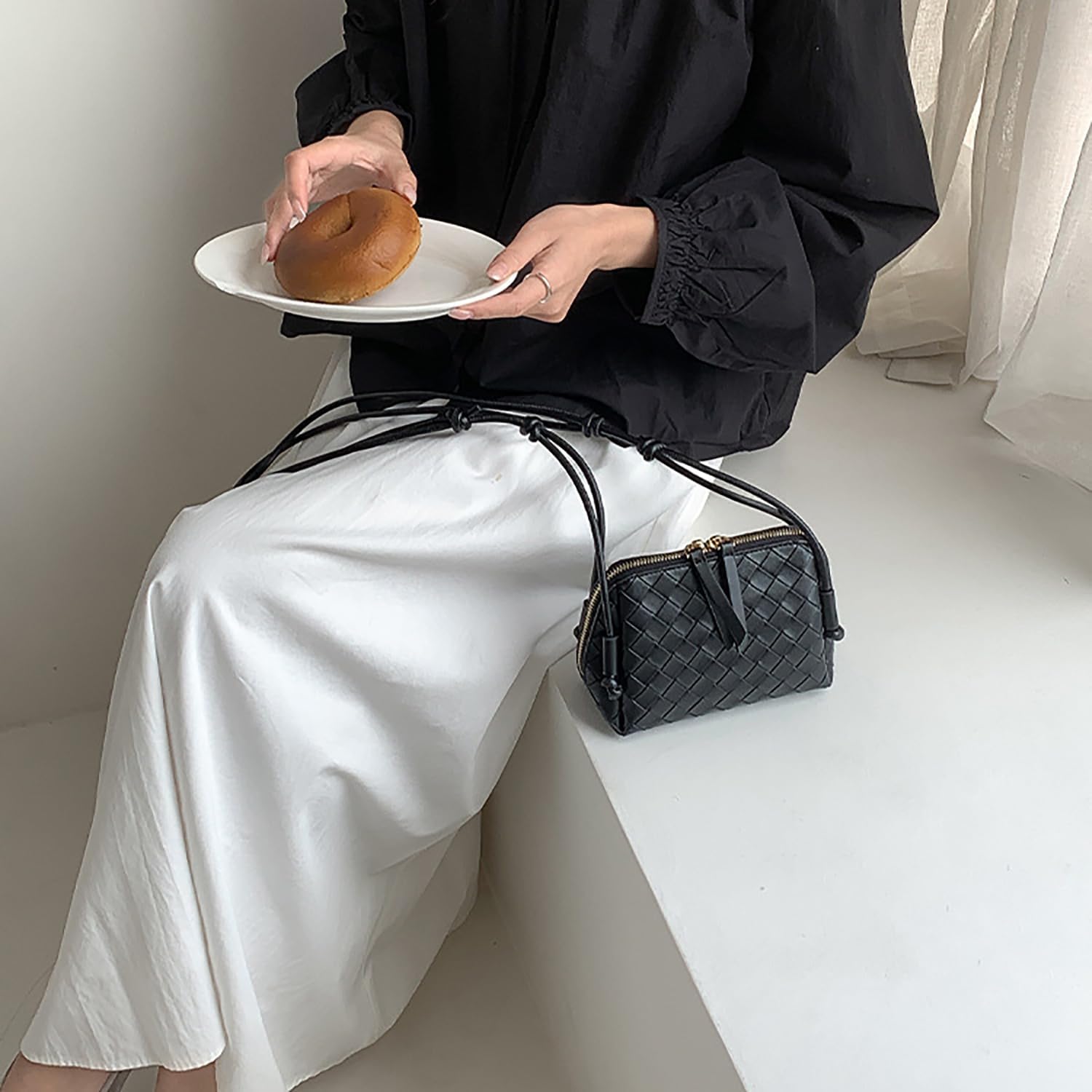 JYG Woven Crossbody Bags for Women PU Leather Handwoven Shoulder Bag Mini Satchel Purses with Adjustable Strap 2025 - Image 3