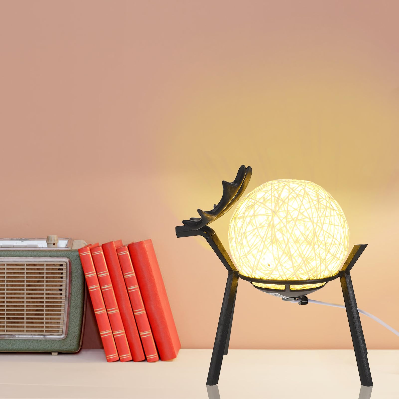 Homoyoyo Lampada da Tavolo LED USB Luce Notturna a Sfera di Rattan Regolabile Decorazione Luminosa per Camera da Letto e Soggiorno Luce Notturna Creativa per Ambienti Domestici
