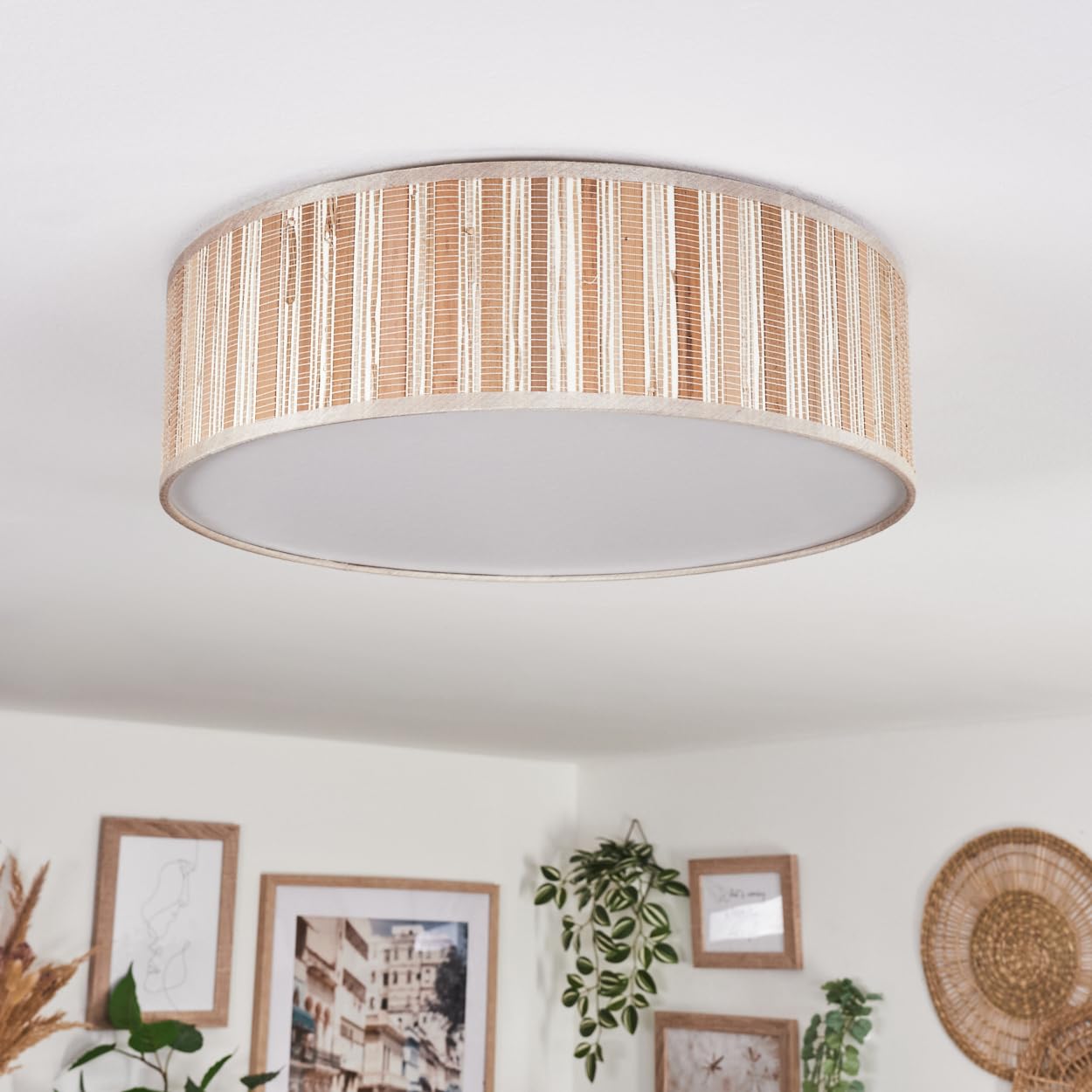 HOFSTEIN Deckenleuchte Antillo, Deckenlampe aus Metall/Binsenstroh/Kunststoff in Weiß/Natur/Braun, runde Leuchte im modernen Boho-Design (Ø 40 cm), E27, Esszimmer, Wohnzimmer, Schlafzimmer, Küche