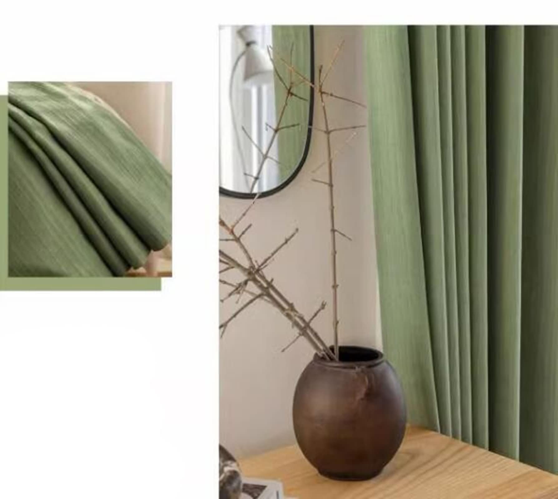 Rideau Occultant 2 Pièces, Rideaux Fenetre Occultant Chenille à Oeillets Texture Rayures Couleur Unie Simple 132x183 CM (LxH) Rideau pour Chambre Salon Fenêtre, Vert