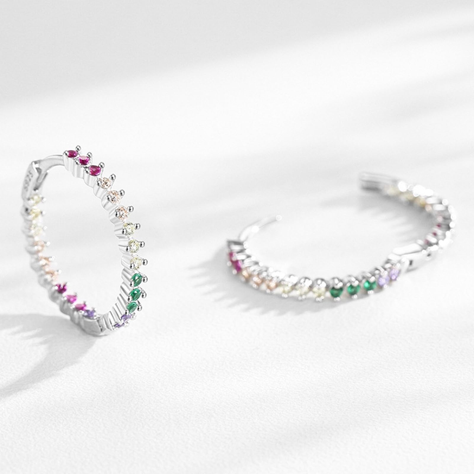 Pendientes de aro pequeños para mujer, plata 925 con circonita cúbica, redondos de plata con circonita cúbica, aretes diarios para mujer, adecuados para aniversario