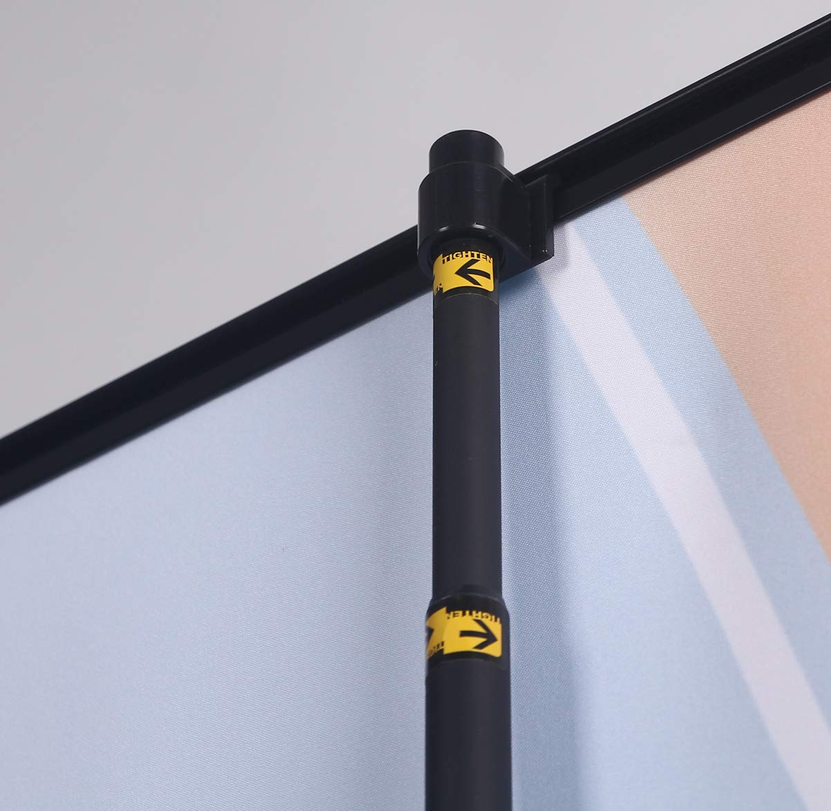 Roll Up Edel | Rollup Display ohne Banner, ohne Druck | einseitiges Alu Roll-Up, Silber eloxiert | inkl. Tragetasche | Rollup Banner Bannerdisplay Werbebanner Aufsteller für Werbung (85cm Breite)
