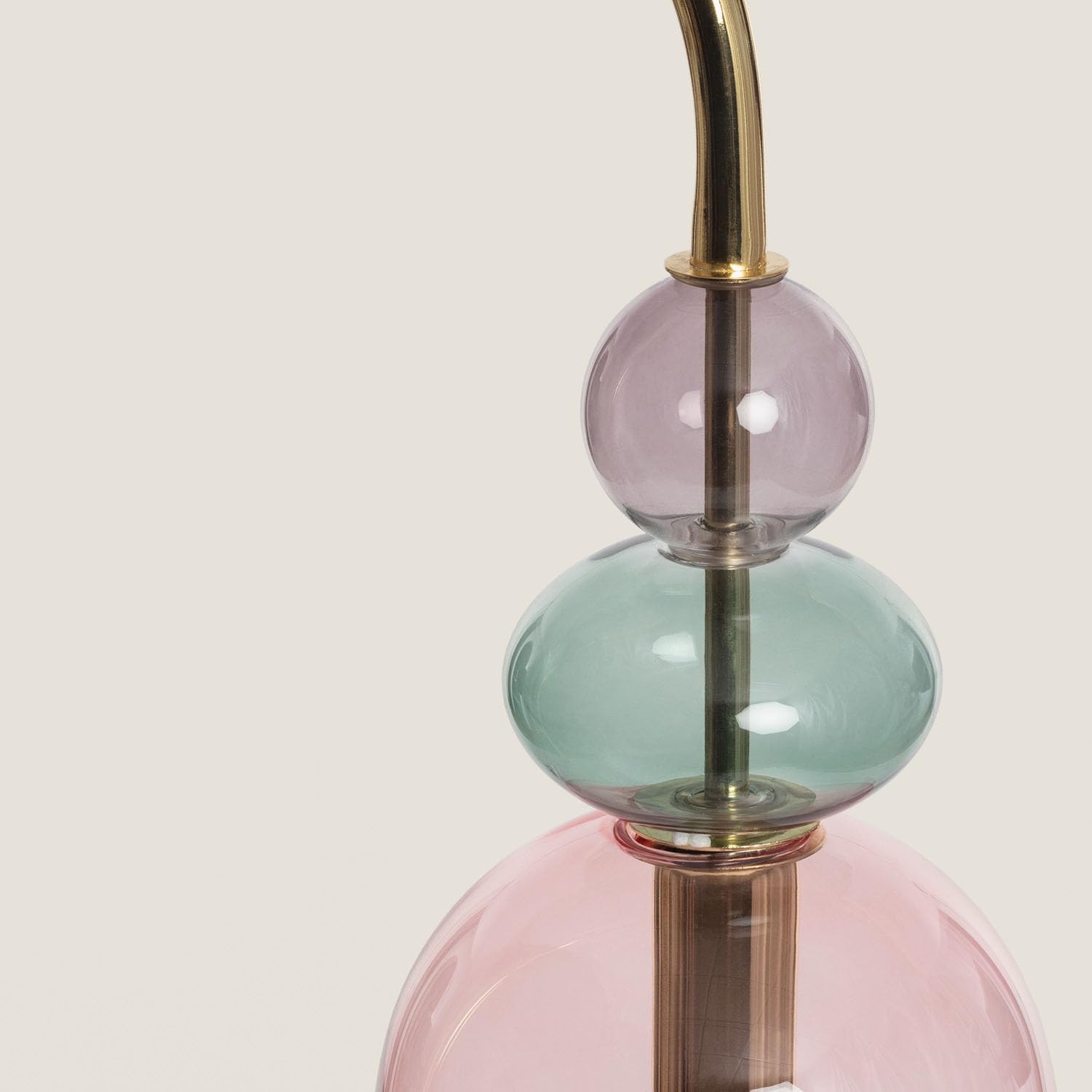 LEDKIA Lámpara de Pie Metal y Cristal Baudelaire Rosa | Diseño Vintage | Soporta Bombilla E14 | Uso Interior | Dimensiones: 1500x290x220 mm