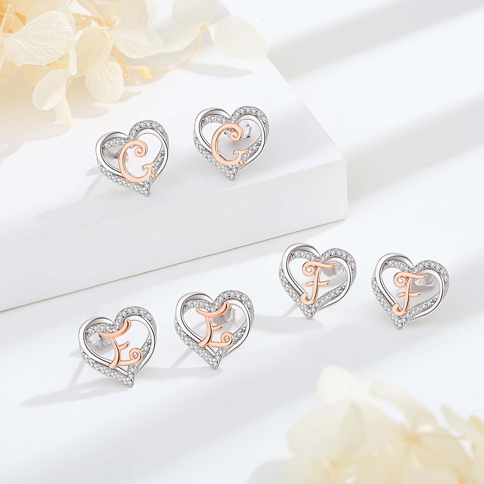INFUSEU Orecchini Lettera, Argento Sterling 925 Orecchino Iniziale Lobo Iniziali Cuore Lettera A-Z Nome Iniziali Dell'alfabeto Gioielli Personalizzati Regali per Donne Ragazze