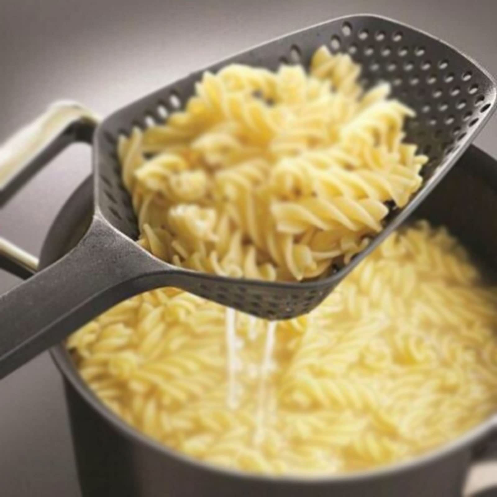 Cucharones de Cocina Cuchara de Filtro de Alimentos para Sopa de Cocina Filtro Anti-escaldaduras Cuchara de Malla de Filtro de Alimentos Herramientas de Cocina portátiles para el hogar