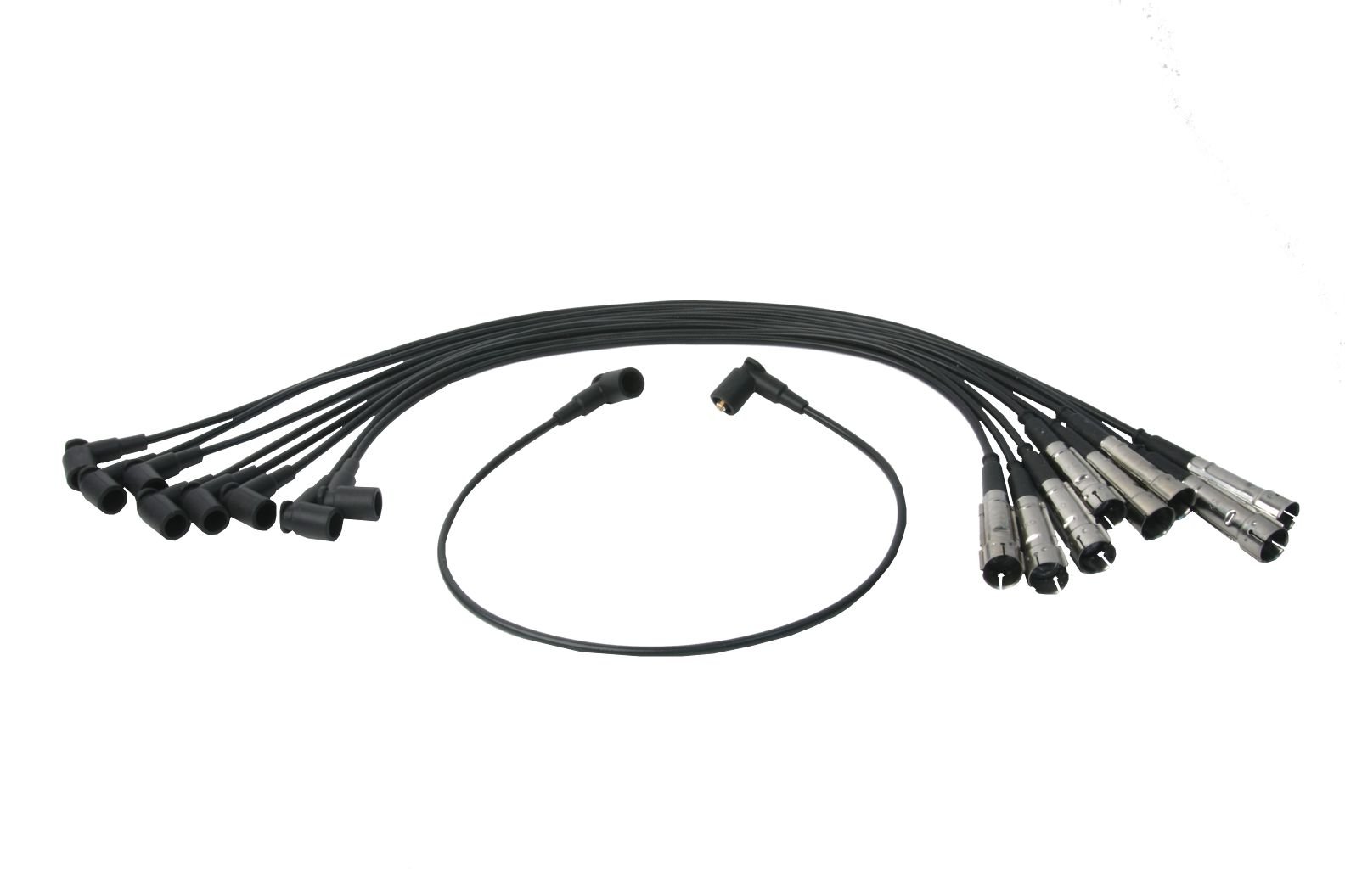 URO Parts Zestaw przewodów świec zapłonowych Q4 15 0028