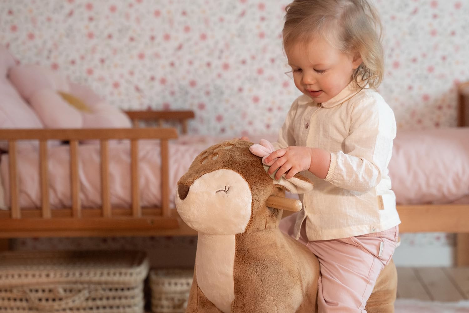 Little Dutch Schaukeltier Schaukelpferd REH Plüsch mit Griffen und Kufen aus Holz - Fairy Garden