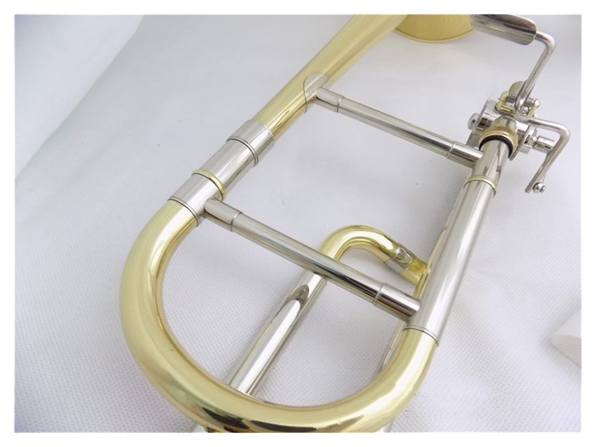 Standard Trombone EB Alto Trombone Musical Instruments Children Alto Trombones with Case Mouthpiece Yellow Brass Trombon Valve Trombone - Image 8