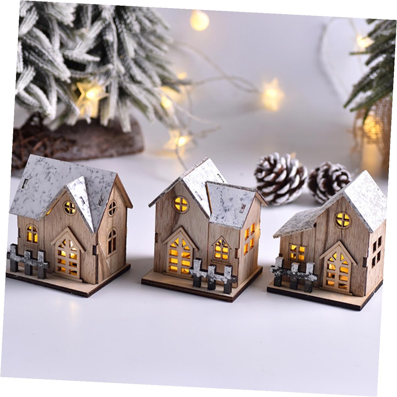 KOMBIUDA 3pezzi Case Natalizie in Legno Luminose Con Base Stabile Decorazioni Da Tavolo Per Festa Di Natale Atmosfera Festiva