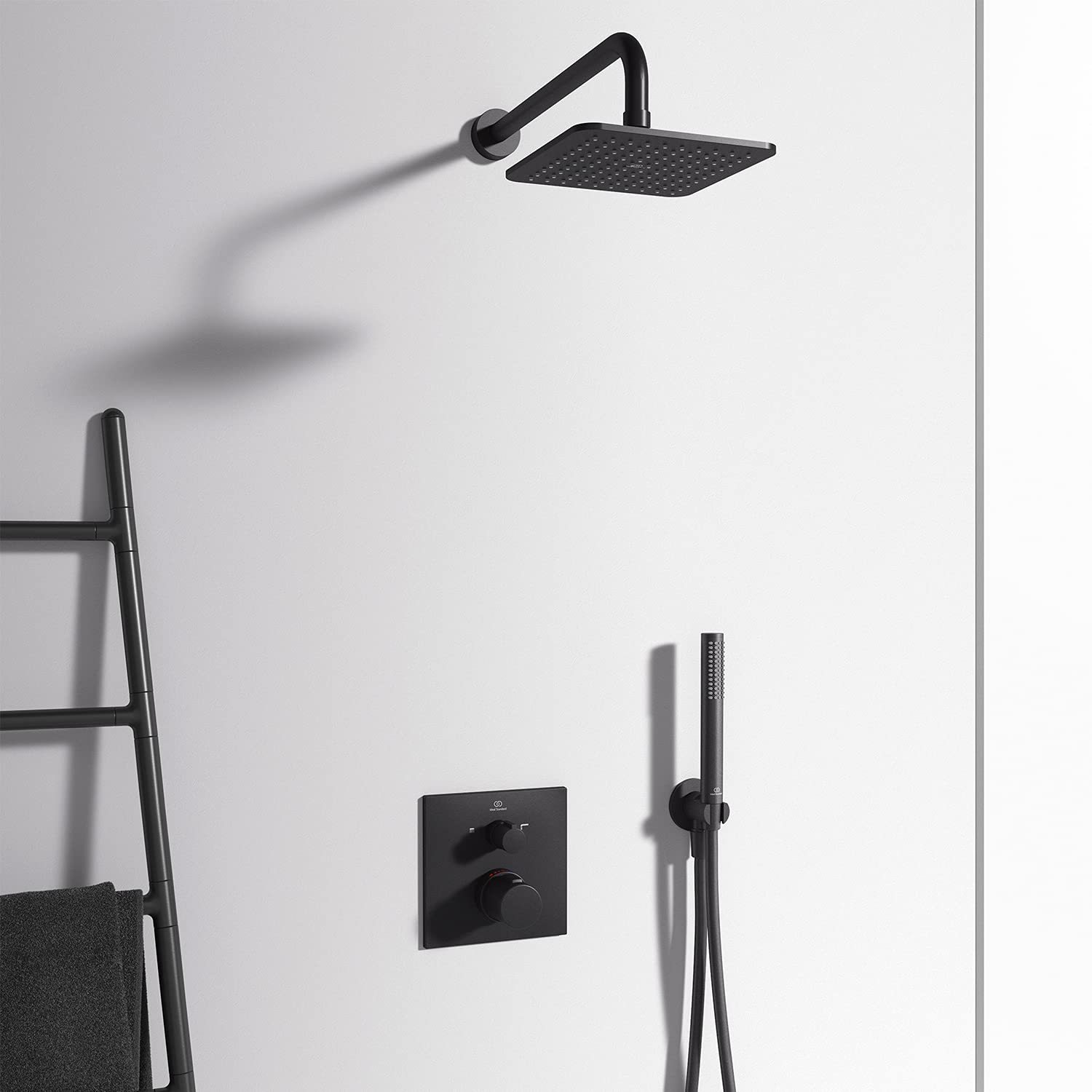 Ideal Standard Idealrain B9445XG - Brazo de alcachofa de ducha para montaje en pared, 400 mm, color negro