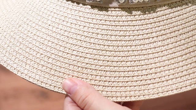 Sombrero de playa beige para mujer miniatura 7