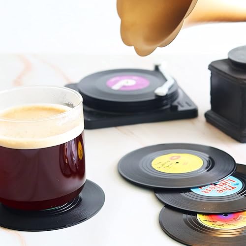 Miniatura 9 de Divertidos posavasos retro para bebidas con soporte para reproductor de vinilo para amantes de la música, juego de 6 posavasos de conversación con