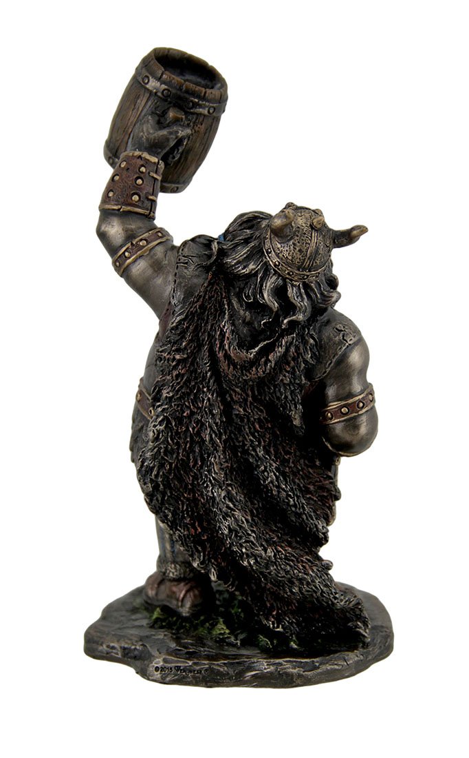 Veronese Design Figurine Guerrier Viking Toasting The Dead