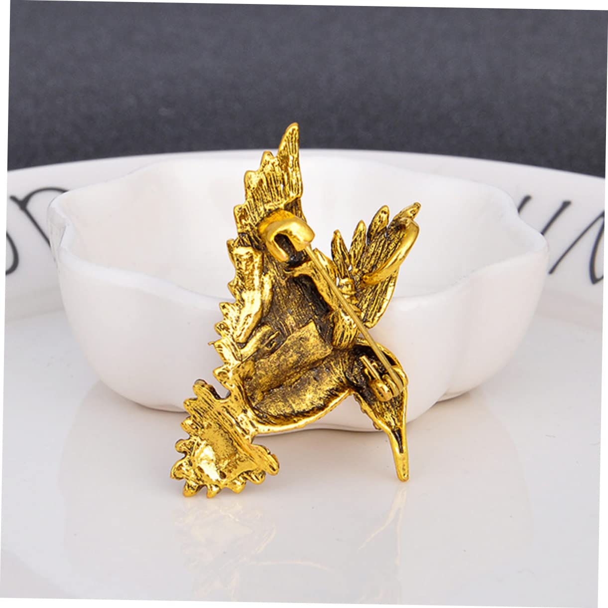Broche Unisex con diseño de pájaro y Diamantes, 1 Unidad. Diseño Elegante con Incrustaciones. Ideal para Hombres y Mujeres.