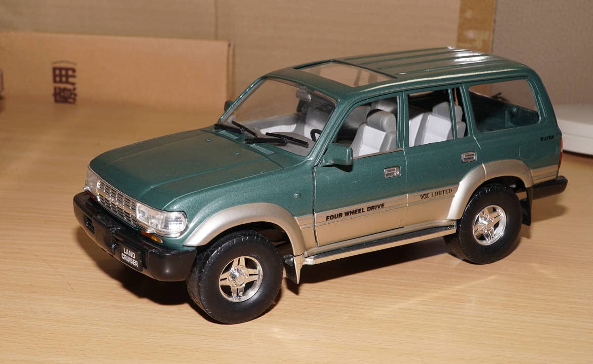 Amazon.co.jp: 1/18 ROAD TOUGH トヨタ ランドクルーザー 80 ダイ