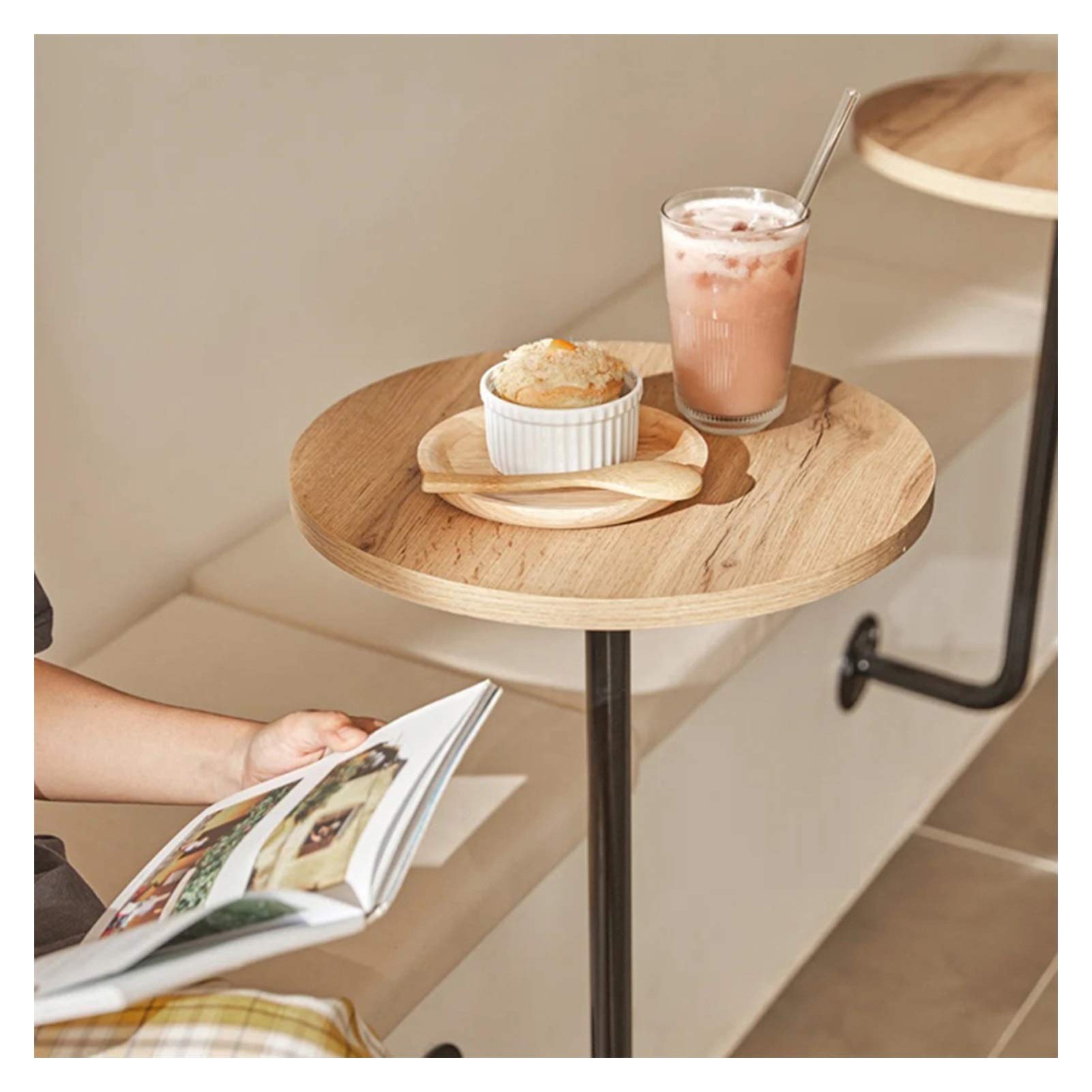 Table en bois simplicité table flottante ronde et murale pour gain de place