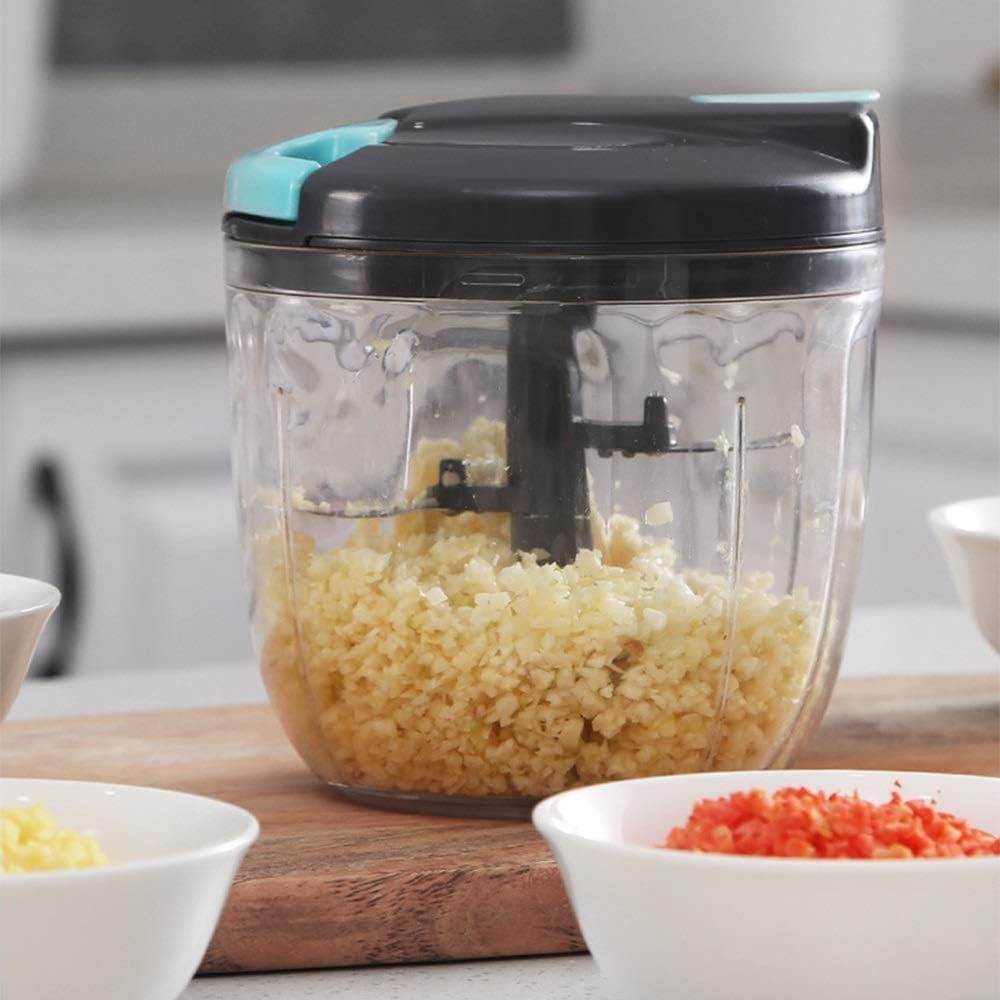Hand Pulling Meat Grinder Household Kitchen Food Mixer Vegetables Cutter 500ML/900ML Chopper Easy To Use(500ML)