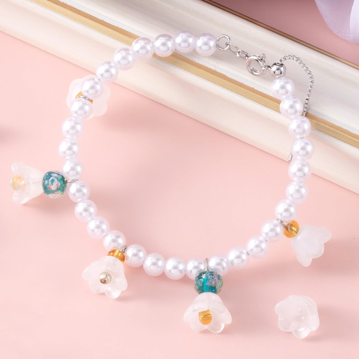 100pcs Trumpet Flower Beads, Glass Flower Beads for Jewelry Making, Mini Flora Charms for Making Necklace Bracelets Earrings Home Decor DIY Craft- White - Image 6