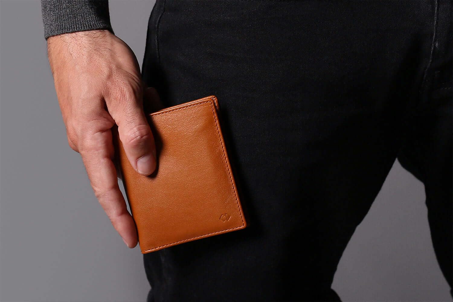 Harber London - Cartera Bifold de Piel con protección RFID, para 18 Tarjetas de crédito y Billetes, con Bolsillo para Monedas | Color Piel | Hecho a Mano