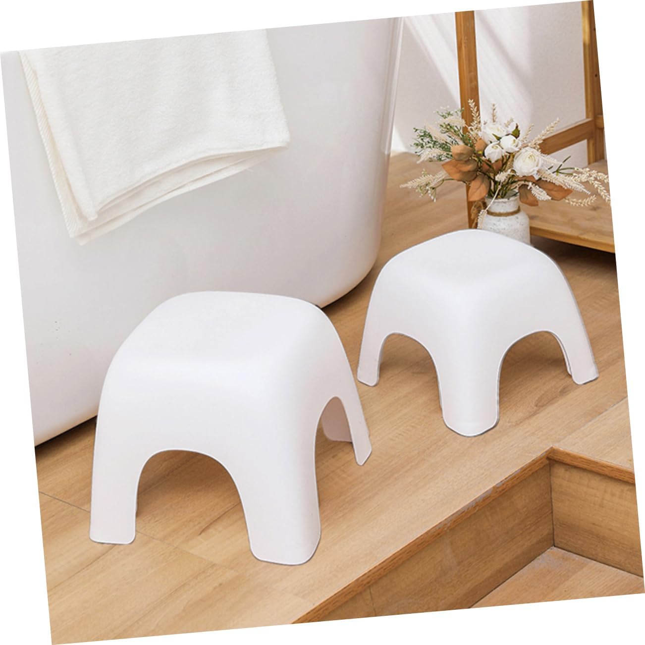 Ipetboom Non Slip Plastic Footstool with Rounded Edges Thickened Sitting Stool for Bathroom and Living Room Bearing Step Stool for Boys