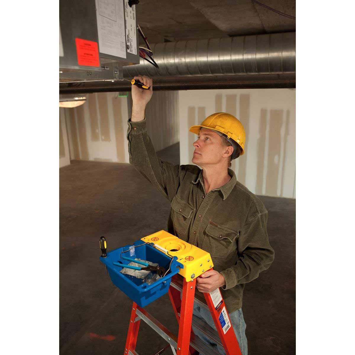 Werner Ladder Lockin Utility Bucket