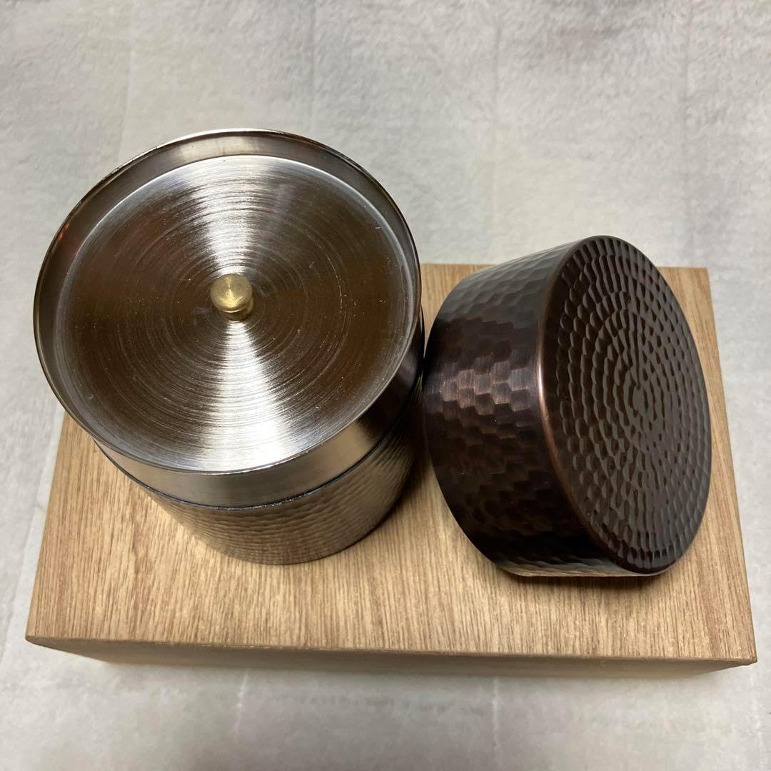 松雲窯 泉喜仙 作 赤茶碗 赤楽 大樋焼 共箱 共布 栞 茶道具 抹茶碗