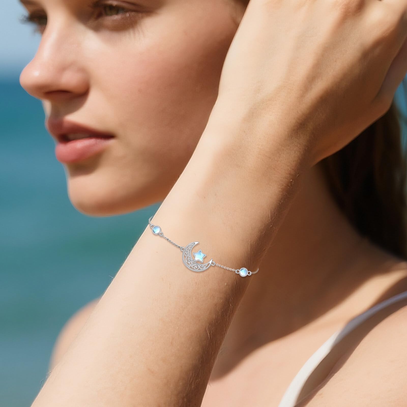 LONAGO Mond und Stern Armband für Damen 925er Sterlingsilber Künstlicher Mondstein Armband als Geschenk