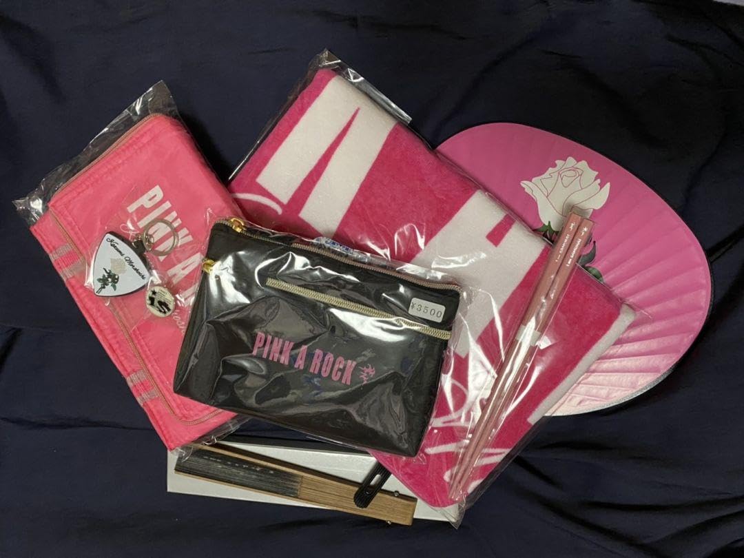 Amazon.co.jp: おまけ 諸星和己 pink a rock 8点セット 光genji : Toys 