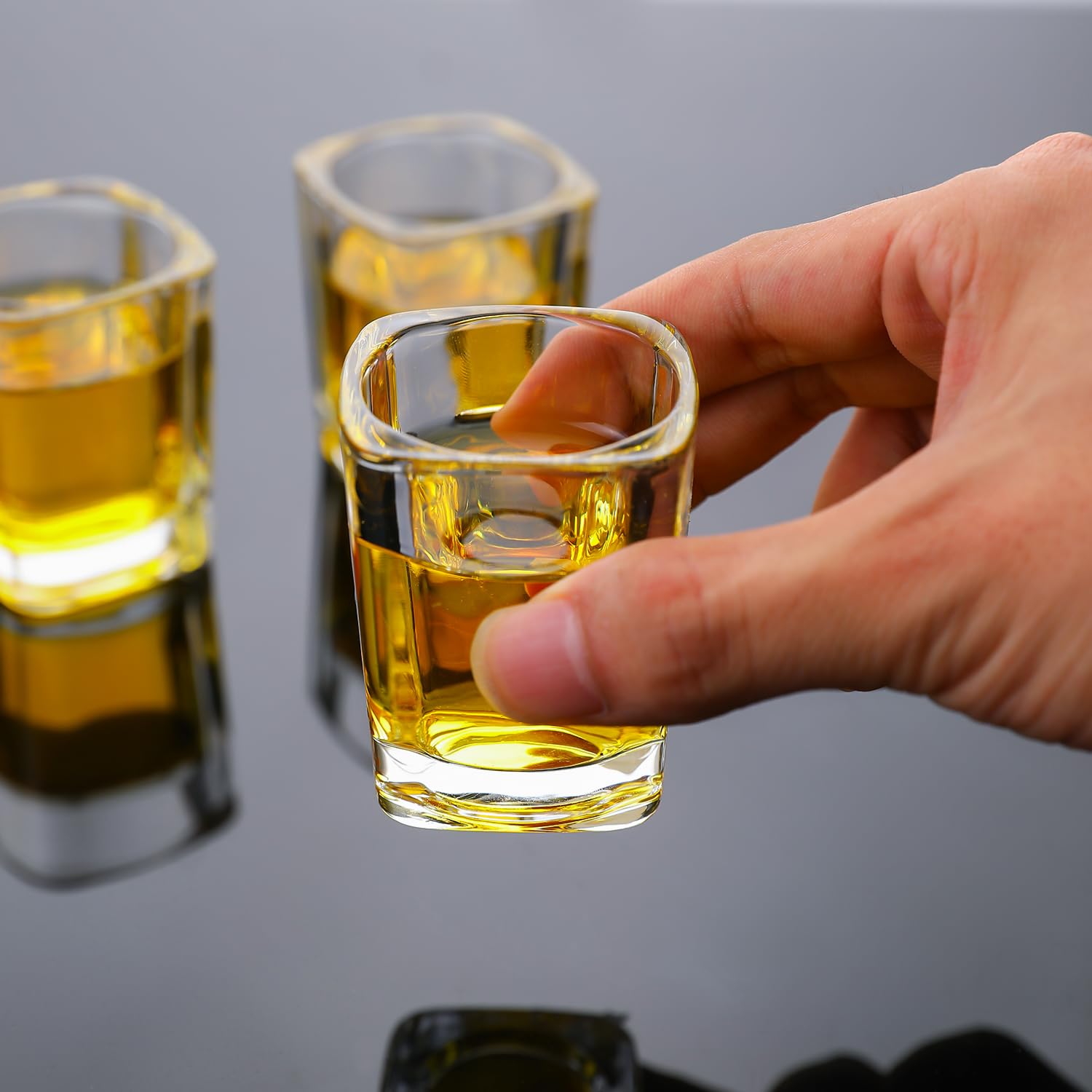 Vasos de chupito de 2.3 onzas, juego de 6 vasos cuadrados de tequila, perfectos para whisky, tequila, licores, fiestas y colección, espressos, licores y licores (6, cuadrados transparentes)