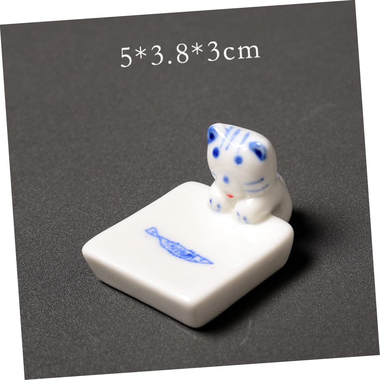 HOLIDYOYO 6pcs Japanese Style Ceramic Kitten Chopsticks Holder Cute Cat Design Rest for Tableware Prevents Rolling Easy to Clean present for Friends and Family
