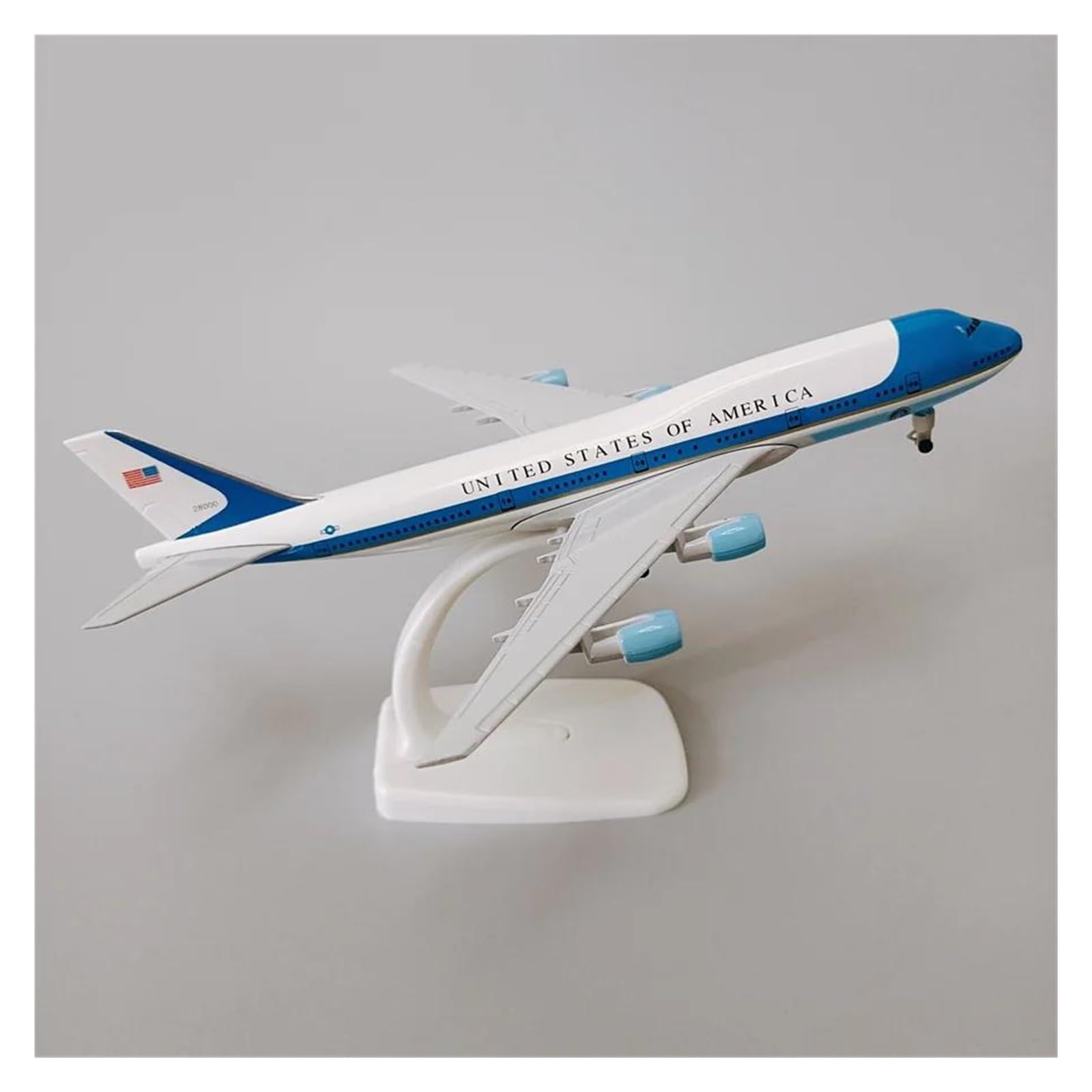 Boeing 747 ダイキャストモデル Amazon | QIYUMOKE 1/400 大韓航空 ボーイング747 飛行機モデル 15.5cm