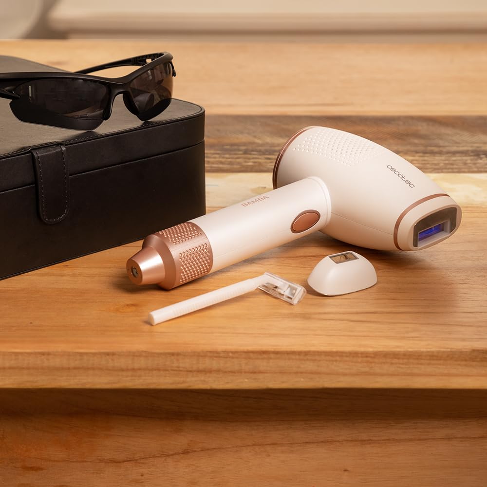Cecotec IPL Bamba SkinCare IPL pistolet do usuwania włosów, dla kobiet i mężczyzn, ciała, pachy i twarzy, lampy kwarcowe, 500 000 impulsów świetlnych, funkcja chłodzenia, wyświetlacz LCD, 2 tryby