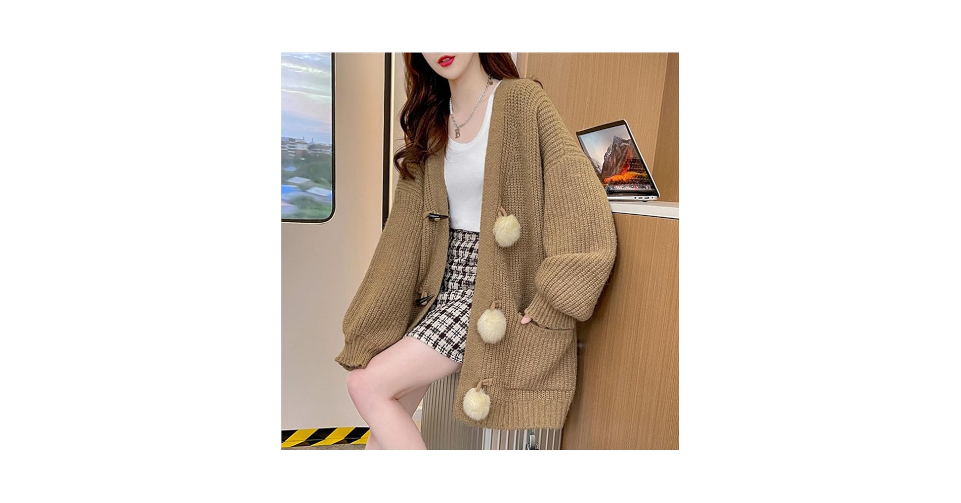 Amazon.co.jp: レディース 秋服だるさ風牛角ボタンオーバー