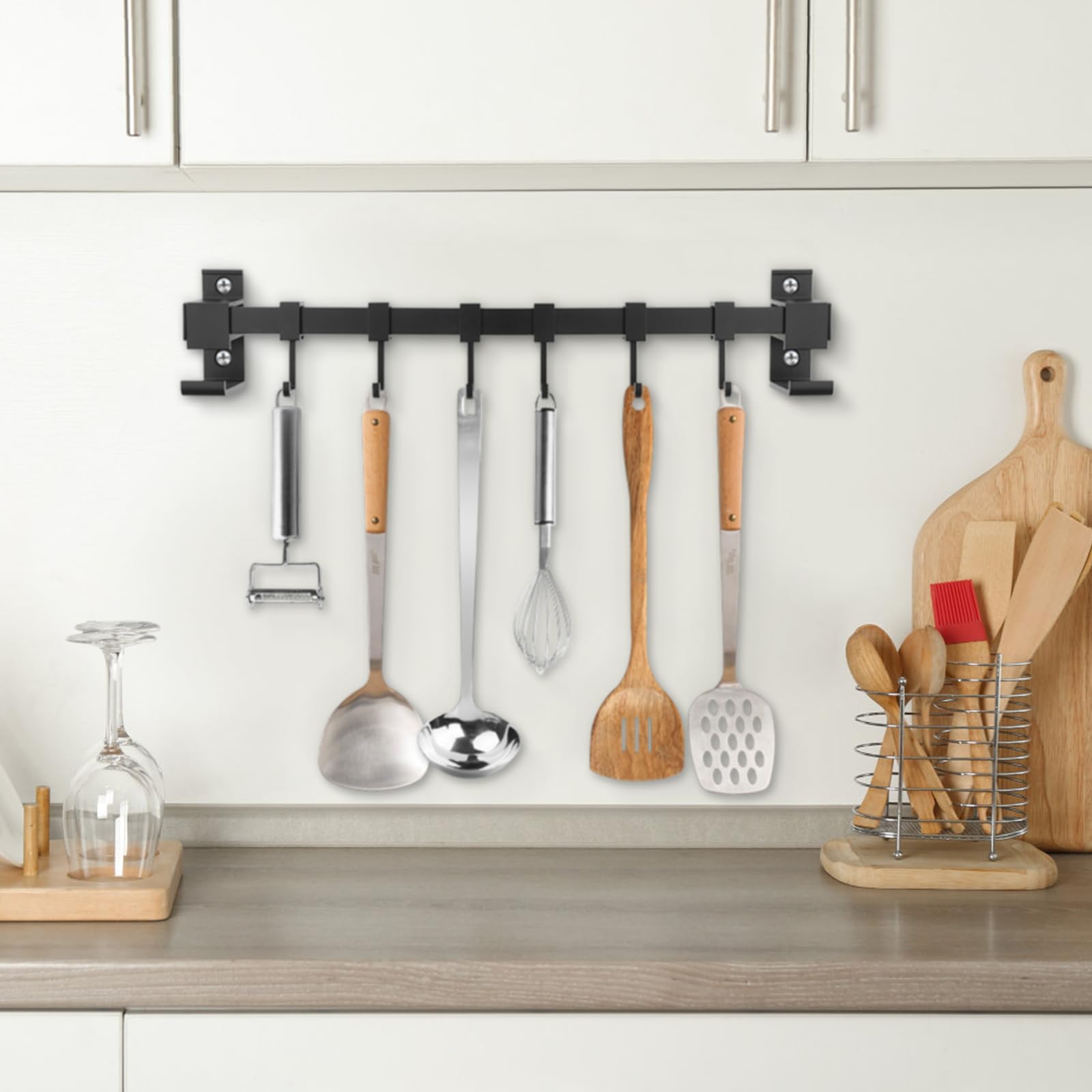 Barre Murale Porte-Ustensiles 40 Cm Avec 6 Crochets Coulissants – Aluminium Robuste, Installation Sans Perçage Ou Avec Vis, Noir Ou Argent