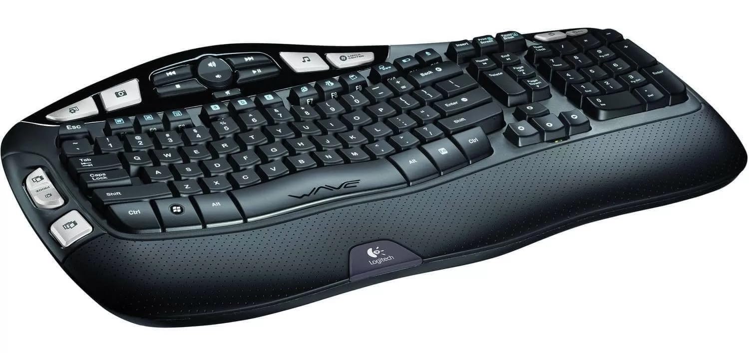 Logitech K350 ergonomic keyboard hand position