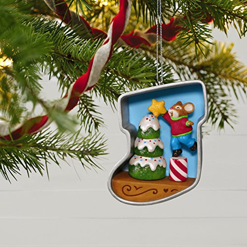 image for Hallmark 1595QX9395 Cookie Cutter Christmas #6 Decorating Tree Keepsak