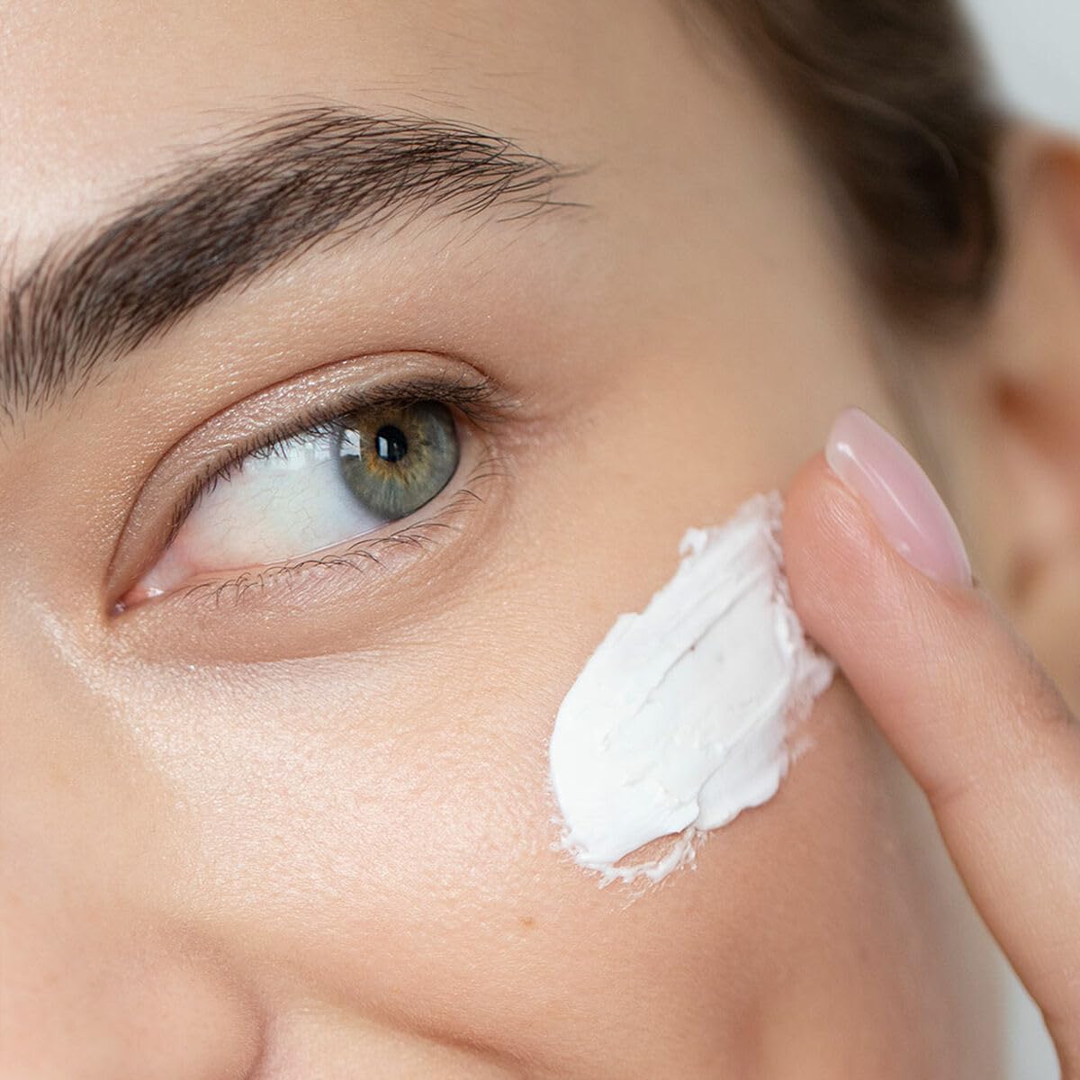 Crema de día Detox and antiOX con Ingredientes de origen natural, Crema hidratante facial mujer Antipolución, Reafirmante. Crema antiarrugas mujer apto para todo tipo de pieles. 50ml