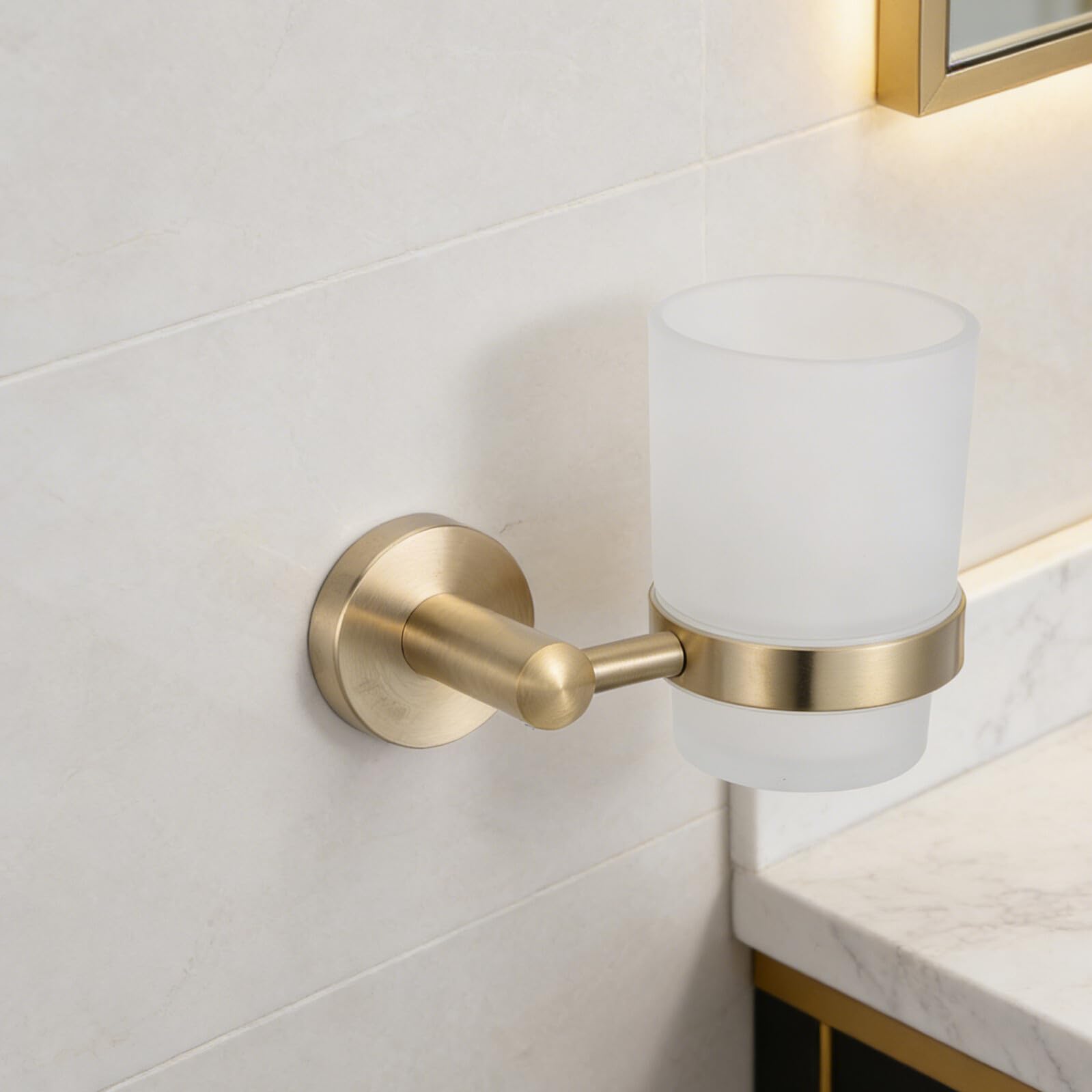 TOPBATHY Portaspazzolino da Bagno a Parete in Acciaio Inox Bicchiere in Vetro Smerigliato, Porta Spazzolini da Denti e Dentifricio Compatto per Organizzazione Bagno Contemporanea