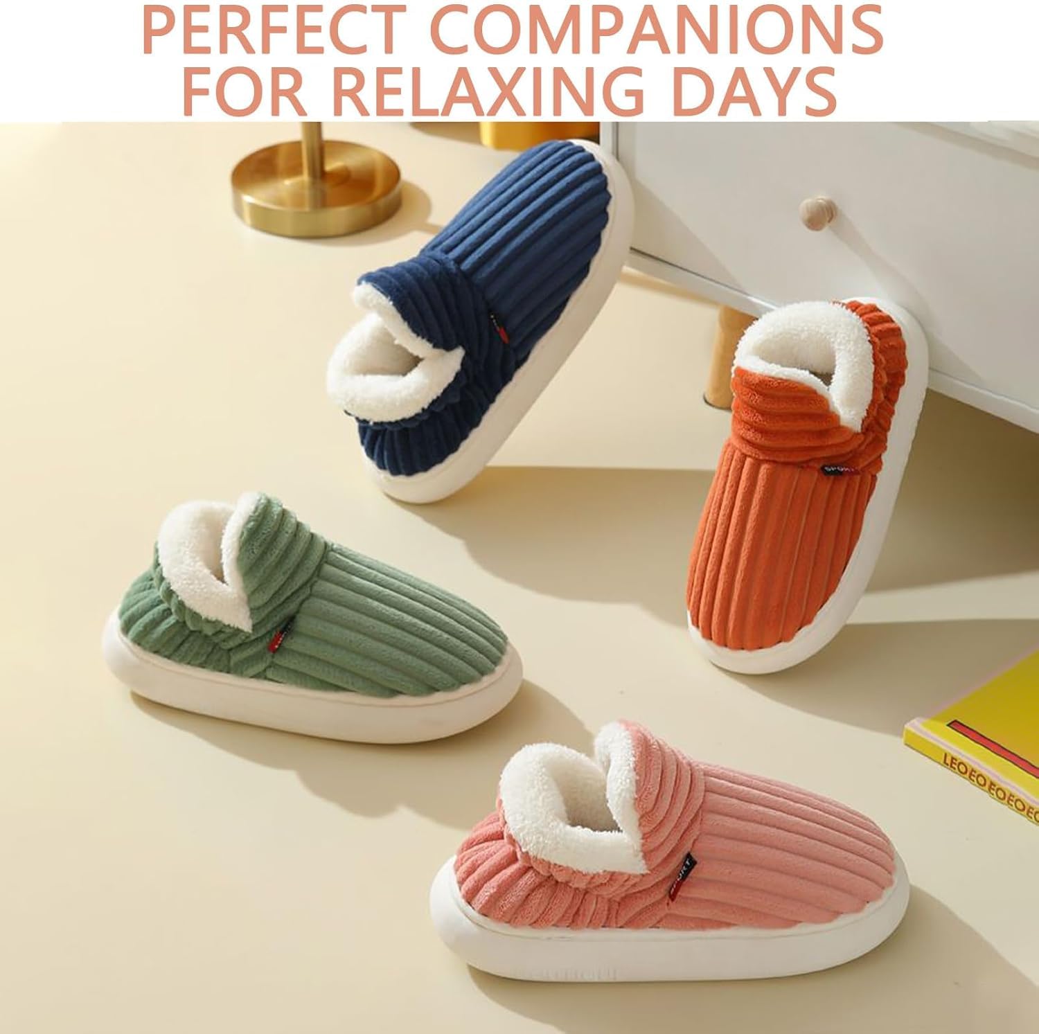 Chaussons Femme Hiver, Pantoufles Chaudes et Douillettes en Forme de Nuage, Antidérapantes pour Intérieur et Extérieur, Unisexe