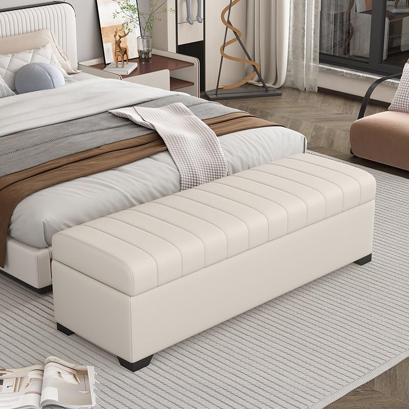 Banc de bout de lit avec rangement pour organiser la chambre à coucher avec élégance
