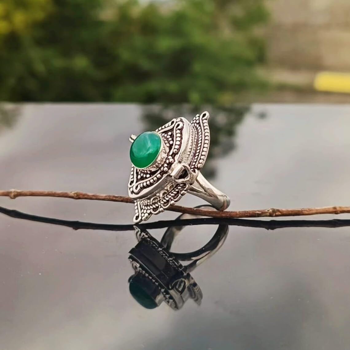 Vintage Poison Ring|Natural Green Onyx,Poison Ring|Secret Compartment| Boho Hippie|925 Sterling Silver Plated| Halloween Day Gift, Pill Ring