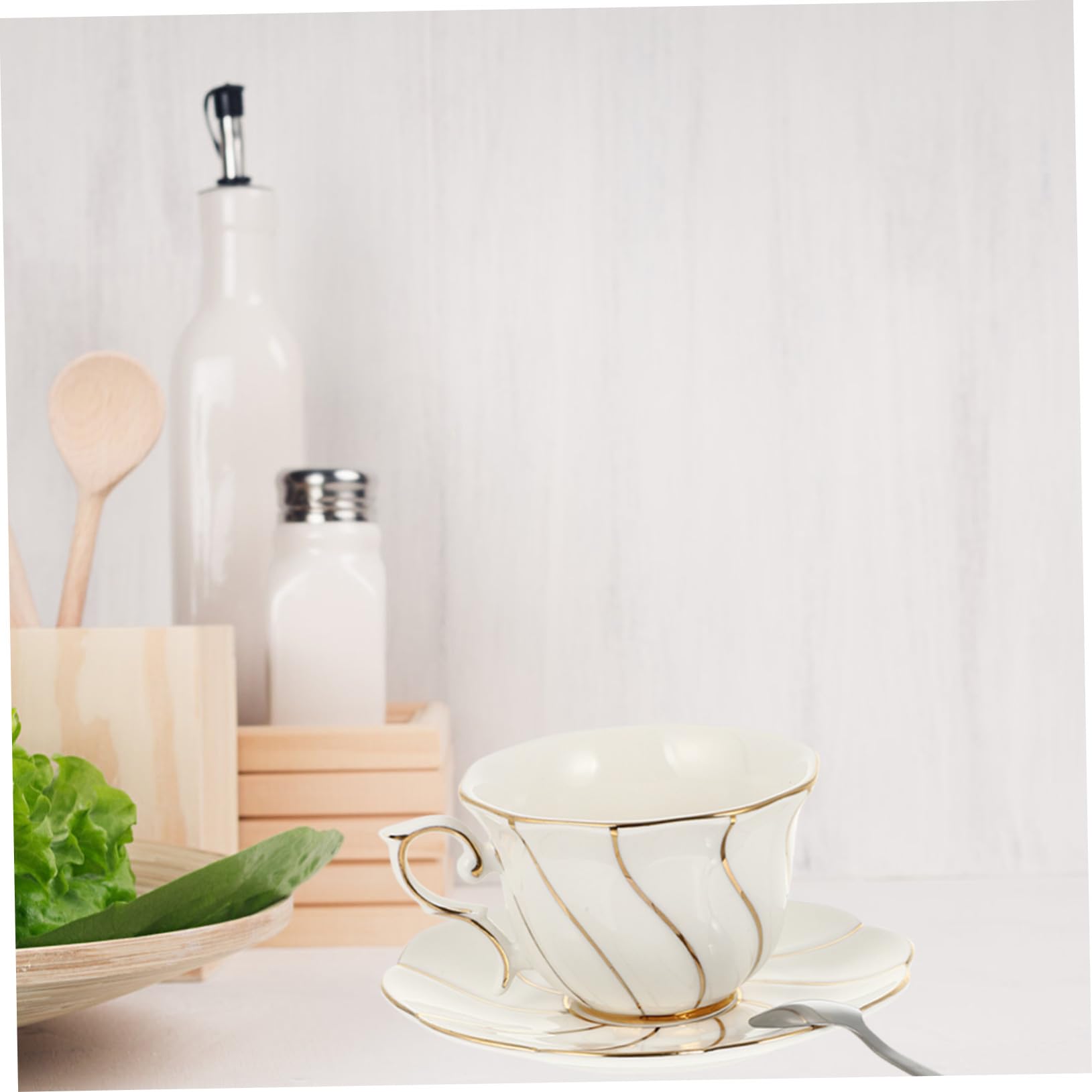 Kaffeetassen Satz Keramik mit Untertassen Weiß Großes Fassungsvermögen Elegantes Geschirr für Kaffee und Tee