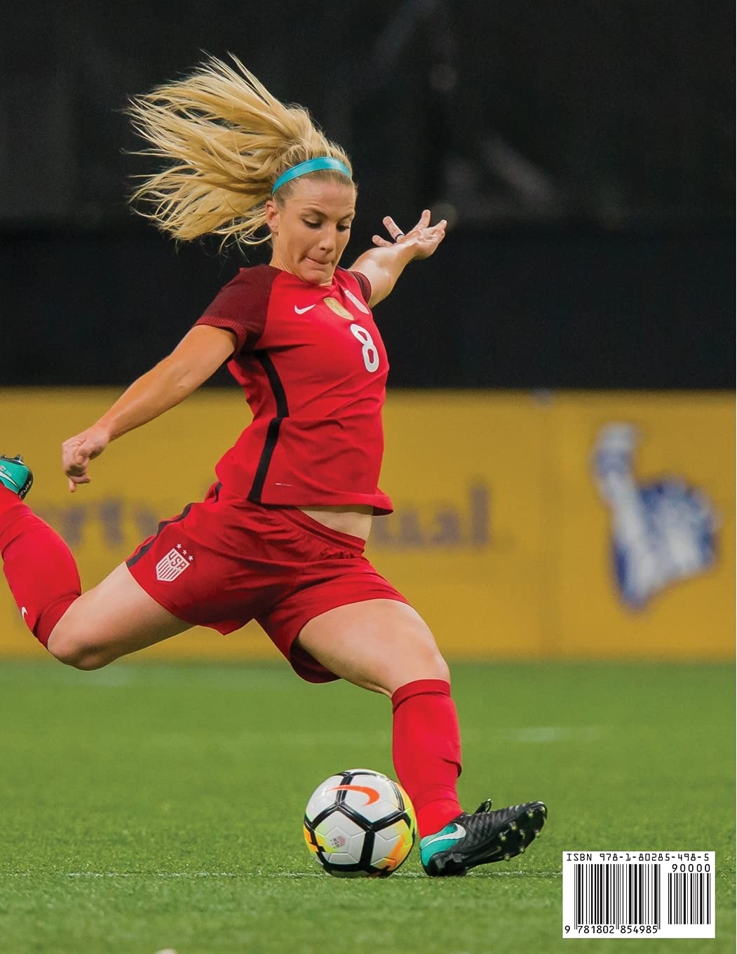 [ 2 BOOKS IN 1 ] - 170 SOCCER PLAYER PHOTOS IN HD - FULL COLOR HIGH RESOLUTION IMAGES: This Book Includes 2 Photo Albums - Male And Female Athletes - ... Paperback Version - English Language Edition