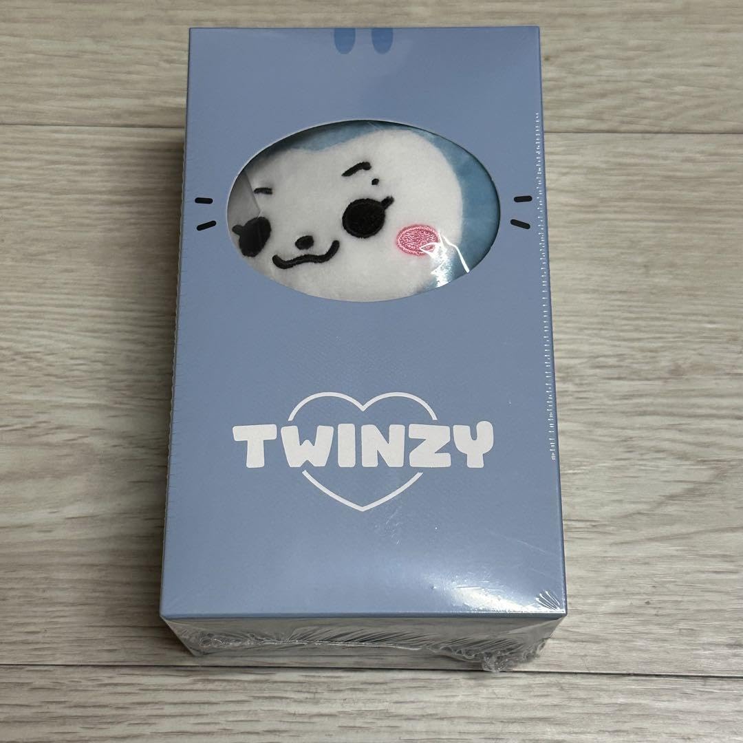 Amazon.co.jp: itzy ソウルコン TWINZY ミニ ぬいぐるみ RyuJJi 