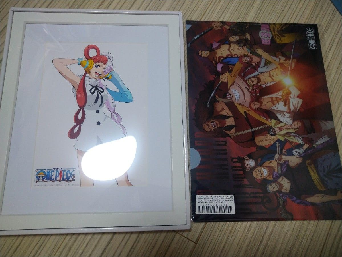 ONE PIECE - ワンピース FILM RED ウタ 限定 キャラファイングラフ　クリアファイル Amazon.co.jp: ワンピース フィルムレッド ウタ キャラファイン